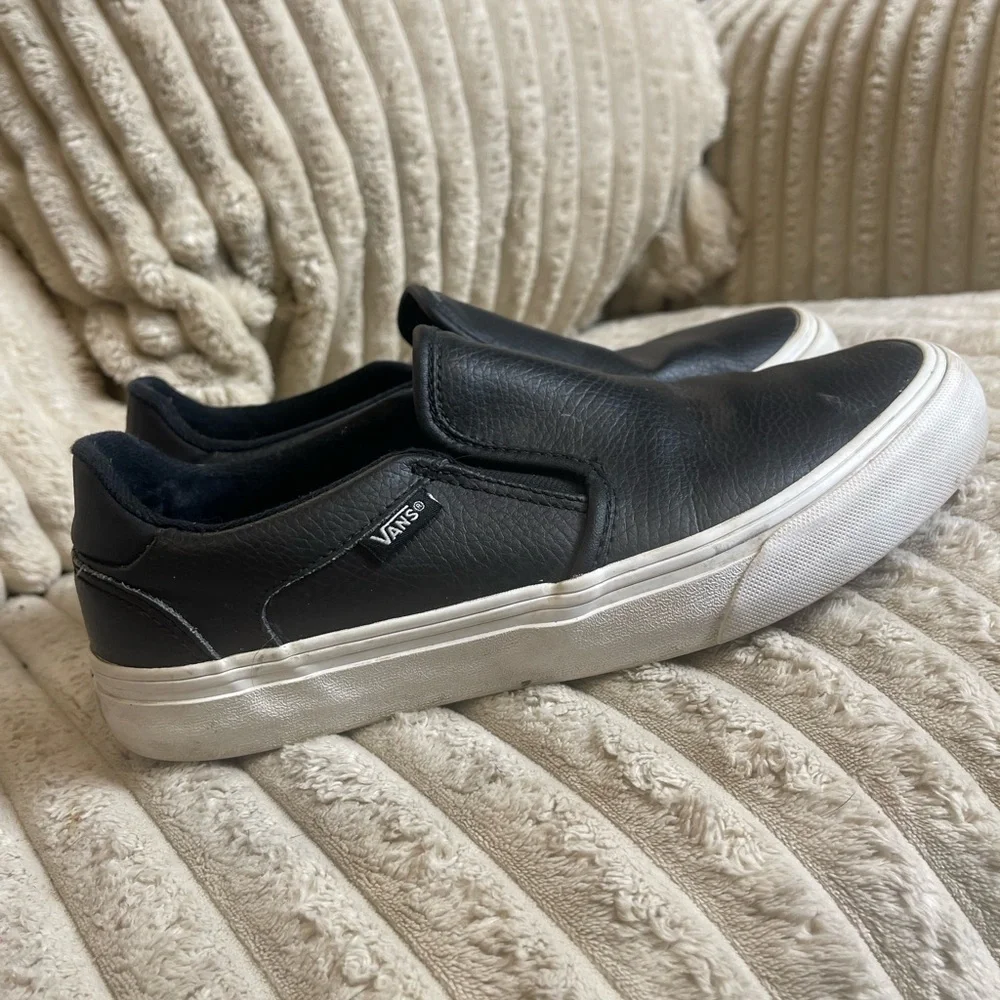 Vans Black Leather Slip-On Loafers size 8.5 - Picture 2 of 8